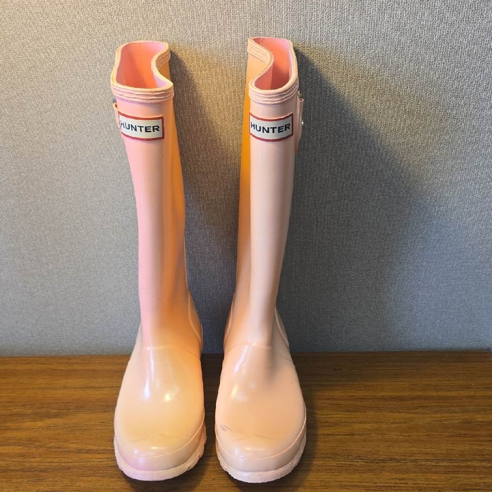 Hunter Women's Blush Pink Rain Boots